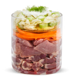 Alternative view of First Aid, poulet av. carrotte, fenouille, cottage+camomille