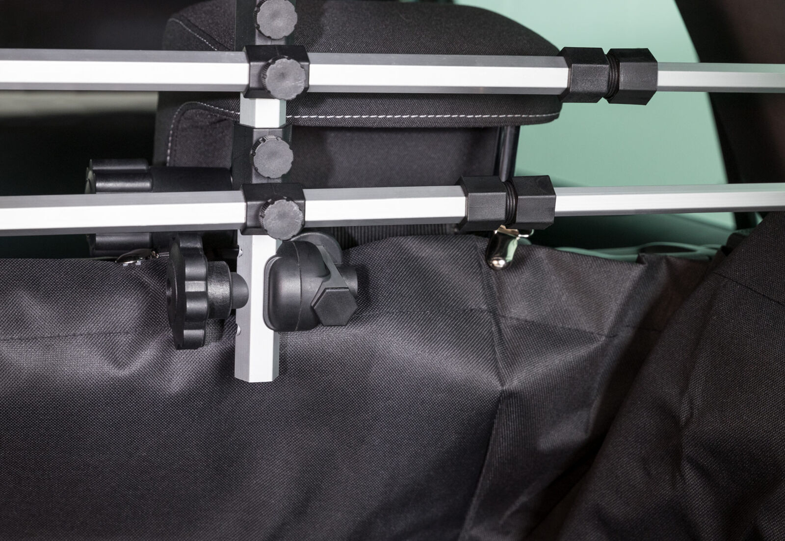 Couv.de prot.coffre 230x110x60cm,noir Nylon Couv.de prot.coffre 230x110x60cm,noir Nylon