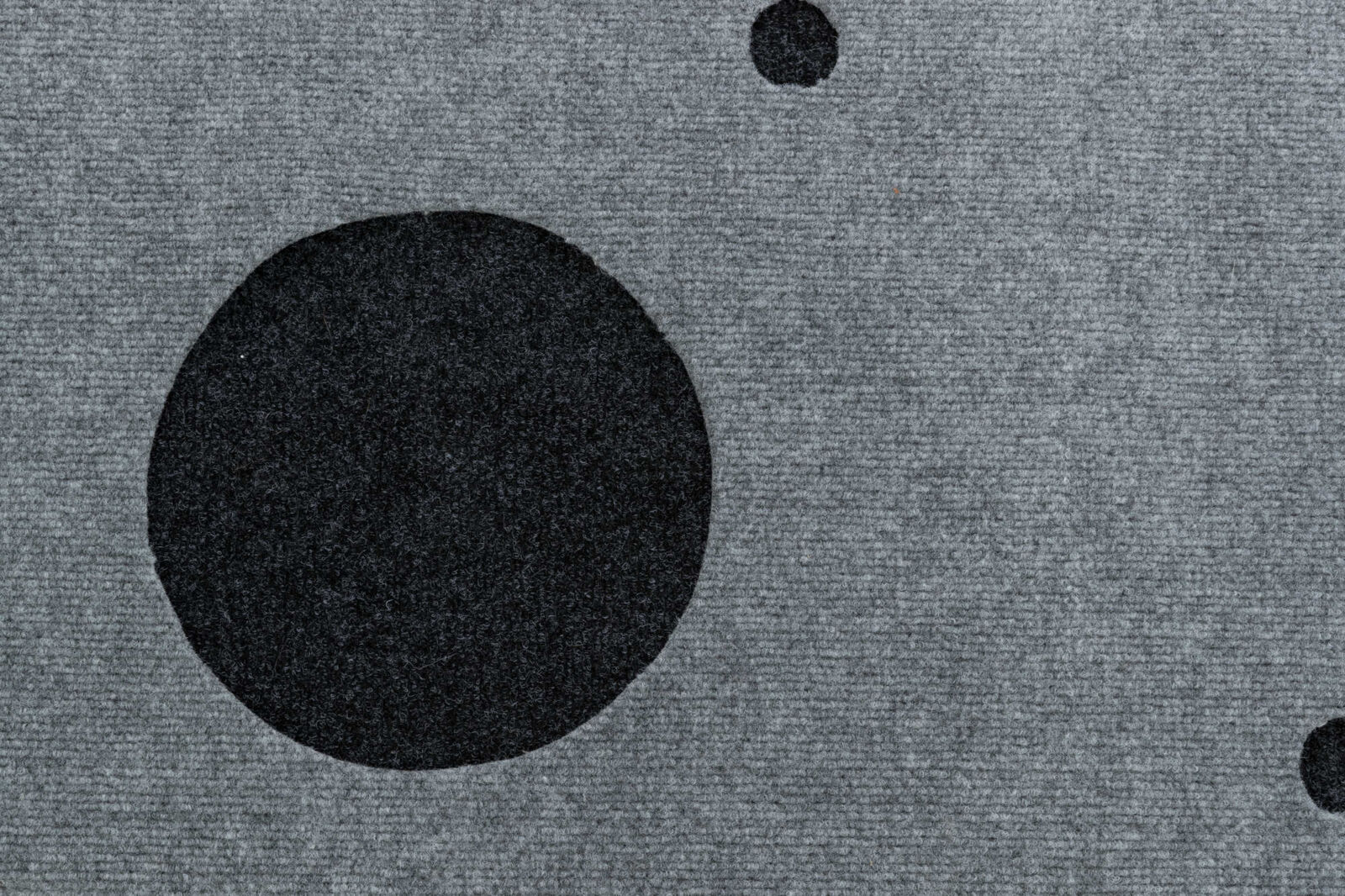 Cat Activity Adventure Carpet, en polyester/TPR, 99×99cm Cat Activity Adventure Carpet, en polyester/TPR, 99×99cm