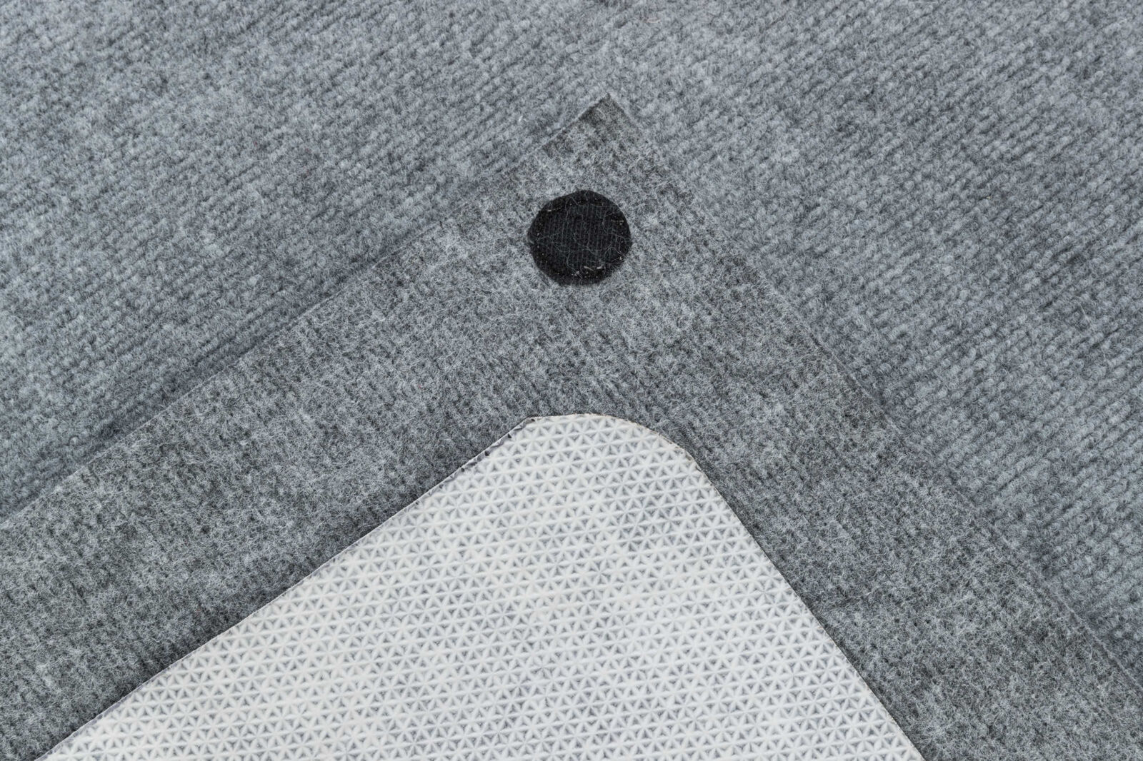 Cat Activity Adventure Carpet, en polyester/TPR, 99×99cm Cat Activity Adventure Carpet, en polyester/TPR, 99×99cm