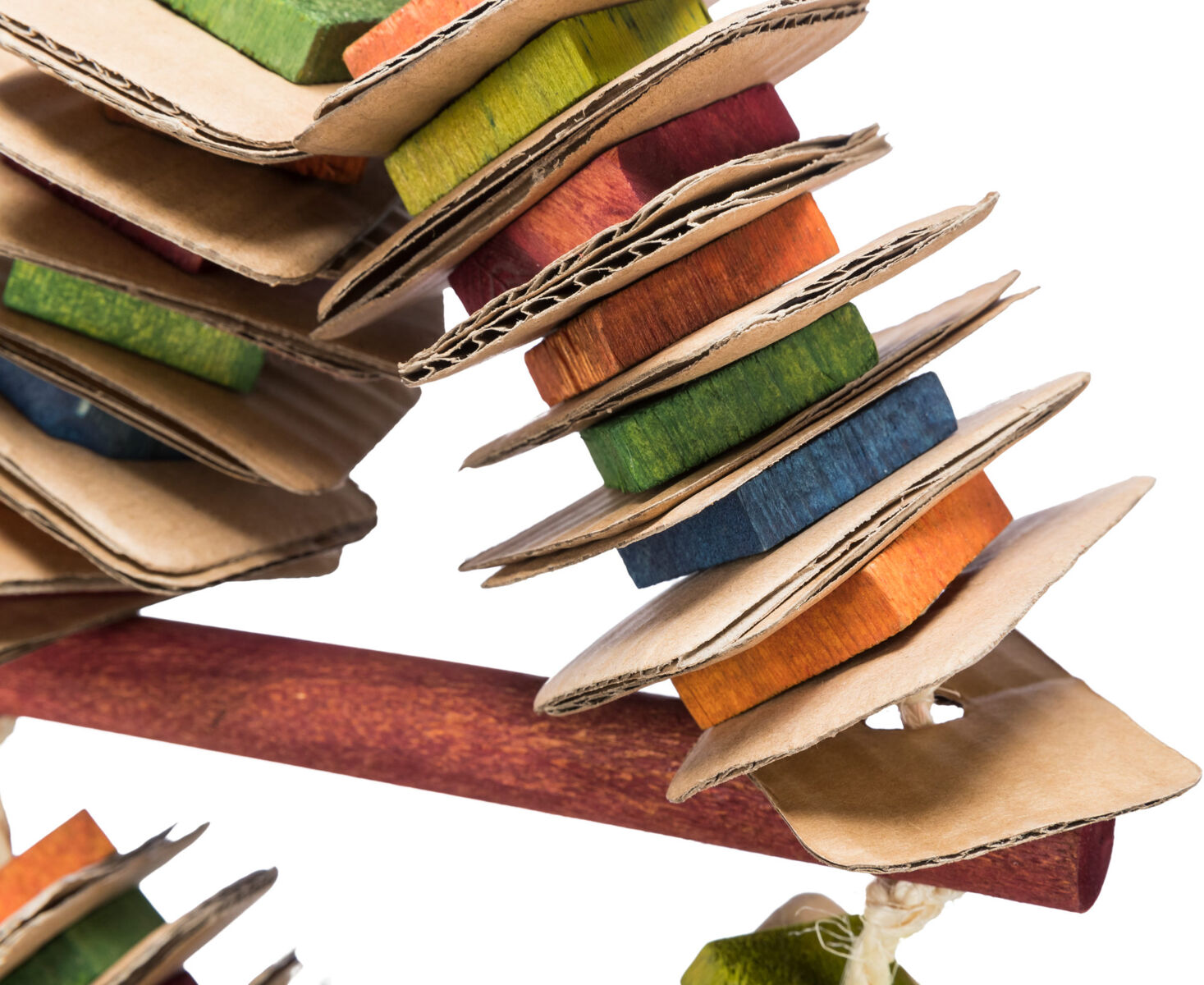 Jouet naturel avec carton, 18×35cm Jouet naturel avec carton, 18×35cm