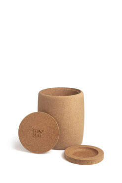 Alternative view of Tree Urn / Natural "M"