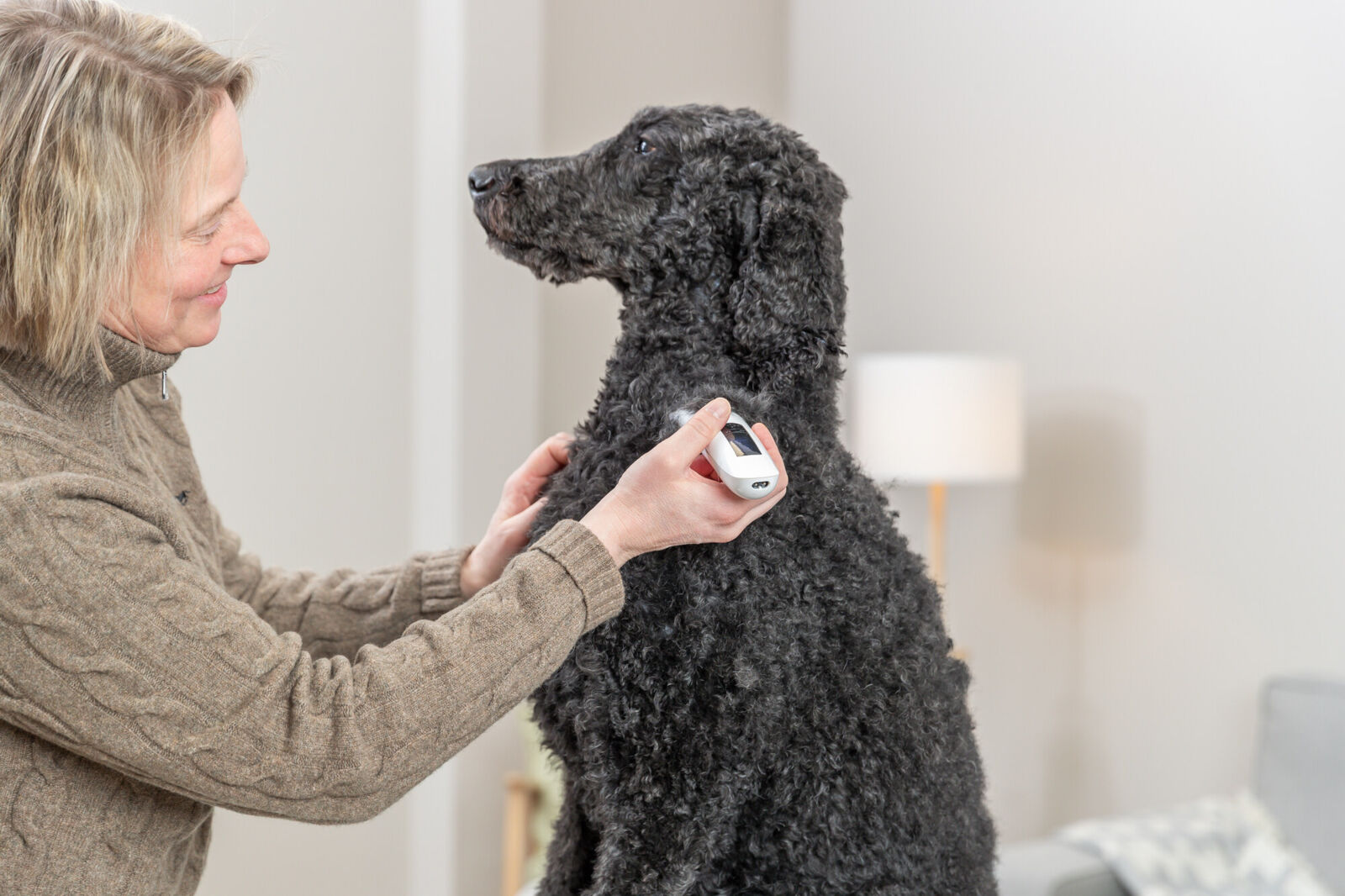 Kit de tondeuse sans fil TR1600, batterie, 10 W Kit de tondeuse sans fil TR1600, batterie, 10 W